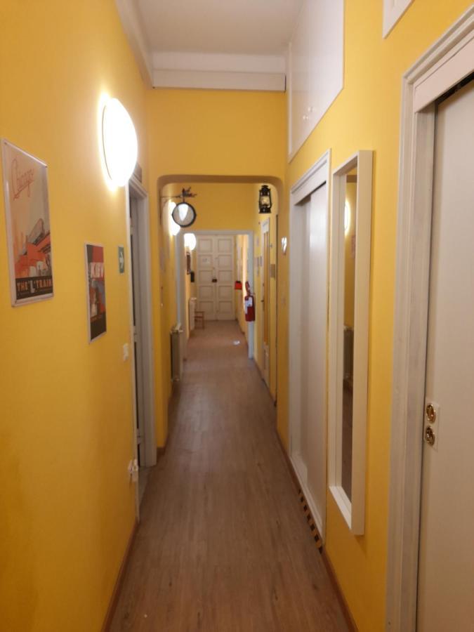 Pisa Train Station Hostel Buitenkant foto